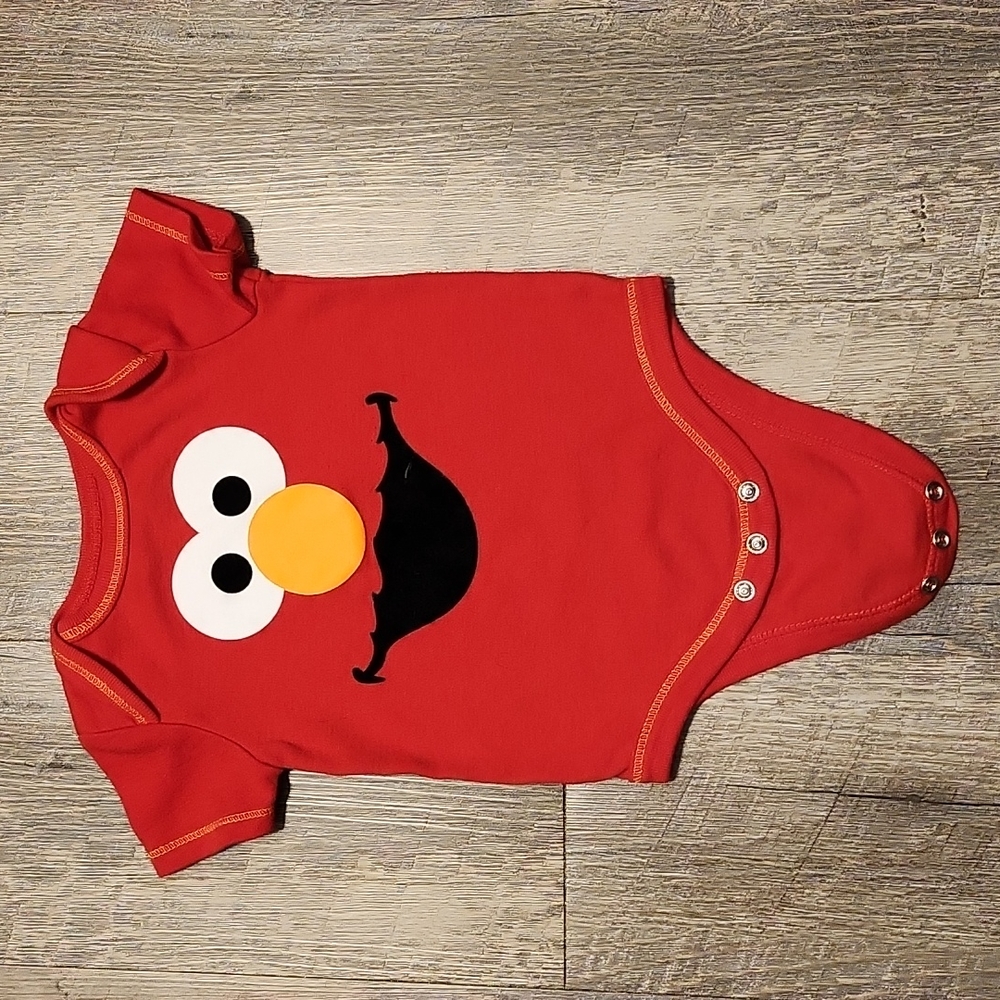 ELMO bodysuit